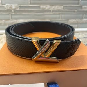 LV Twist 30mm Epi Leather - Accessories